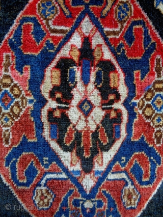 Qasqhay Bag
Size: 68x62cm (2.3x2.1ft)
Natural colors (except the red color is probably not natural), made in circa 1910/20                