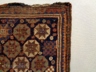 19th Century Kurd Bagface
Size: 57x51cm
Natural colors                           