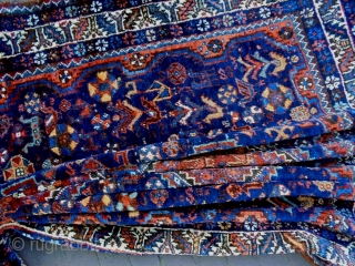 19th Century Fine Qasqhay
Size: 130x164cm
Natural colors                           