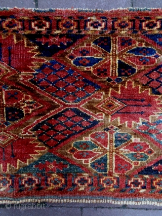 Bashir Penjerelik
Size: 140x44cm (4.7x1.5ft)
Natural colors, made in circa 1910, the right selvage is not original                  