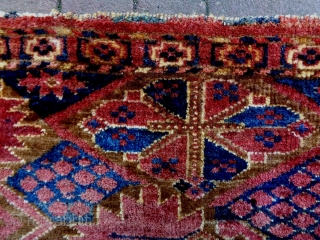 Bashir Penjerelik
Size: 140x44cm (4.7x1.5ft)
Natural colors, made in circa 1910, the right selvage is not original                  
