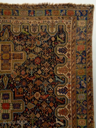 Universal Qasqhay/Kashkuli
Size: 127x163cm
Natural colors, made in circa 1910                         