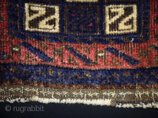 Belouch
Size: 46x89cm (1.5x3.0ft)
Natural colors, circa 80-90 years old                         