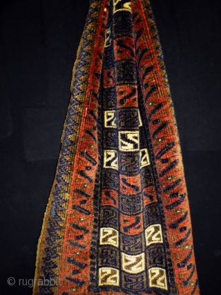 Belouch
Size: 46x89cm (1.5x3.0ft)
Natural colors, circa 80-90 years old                         