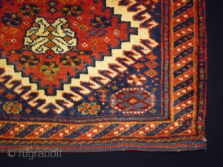 Qasqhay Bagface
Size: 64x62cm (2.1x2.1ft)
Natural colors, circa 90 years old
                        