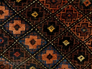 19th Century Baluch
Size: 90x80cm
Natural colors                            