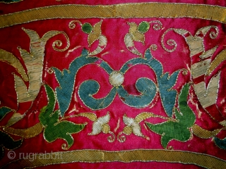 19th Century Europen (probably Italian) Textile
Size: 145x60cm (4.8x2.0ft)                         