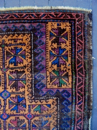 Baluch Prayer Rug
Size: 83x104cm
Natural colors, made in circa 1910                        