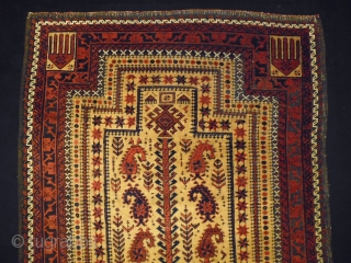 Special Belouch Prayer Rug
Sizr: 85x167cm (2.8x5.6ft)
Natural colors, made in circa 1910/20, the brown color is oxidation                 