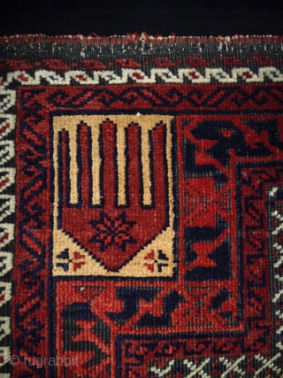 Special Belouch Prayer Rug
Sizr: 85x167cm (2.8x5.6ft)
Natural colors, made in circa 1910/20, the brown color is oxidation                 