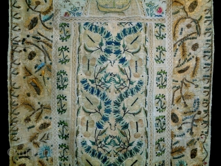 19th Century Ottoman Textile
Size: 57x120cm (1.9x4.0ft)
Natural colors                          