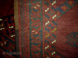 Ersari
Size: 110x147cm (3.7x4.9ft)
Natural colors, made in circa 1910/20                         
