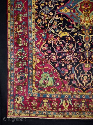 Very Fine Isfahan
Size: 140x183cm (4.7x6.1ft)
Natural colors, super wool quality, made in circa 1910                    