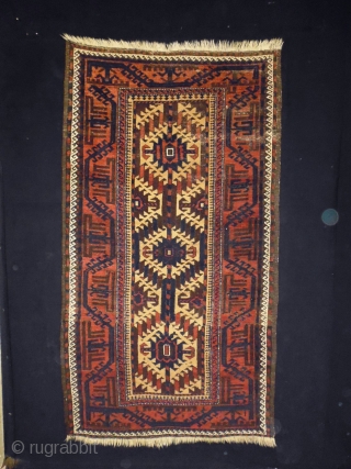 Belouch
Size: 95x170cm (3.2x5.7ft)
Natural colors, supple, made in circa 1910                        