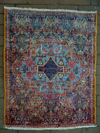 Sennah
Size: 58x74cm
Natural colors, circa 80-90 years old                          