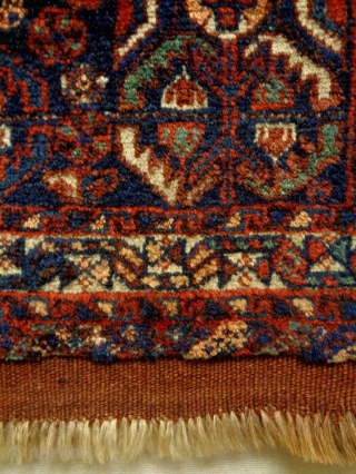 Fine Kamseh Bagface
Size: 64x68cm
Natural colors, made in circa 1910/20                        