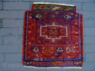 Kurdish Bagface
Size: 45x47cm
Natural colors, made in period 1910/20                         