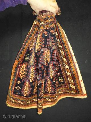 Afshar Boteh
Size: 79x61cm (2.6x2.0ft)
Natural colors, made in circa 1910                        