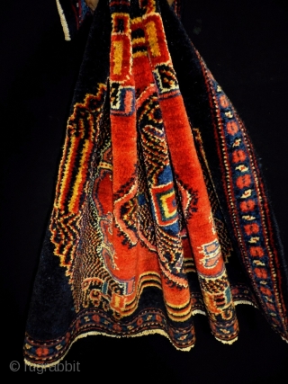 Sennah Mafrash
Size: 82x52cm (2.7x1.7ft)
Natural colors                            