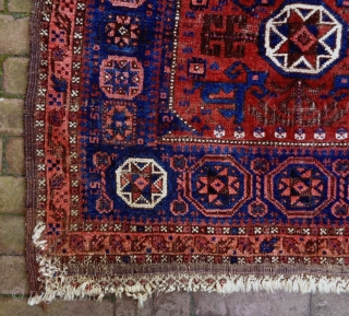 Baluch Bagface
Size: 94x82cm (3.1x2.7ft)
Natural colors, made in circa 1910/20                        