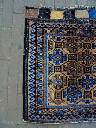 Baluch Bagface 
Size: 72x72cm 
Natural colors (the main color is faded), made in circa 1910/20                  