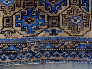 Baluch Bagface 
Size: 72x72cm 
Natural colors (the main color is faded), made in circa 1910/20                  