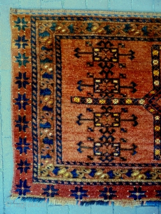 Turkmen Penjerelik
Size: 181x53cm
Natural colors, made in period 1910                         