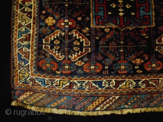 Kamseh Bagface
Size: 83x72cm (2.8x2.4ft)
Natural colors, made in circa 1910, there is one old repair (see pic. 7)                