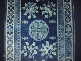 Chinese Rug
Size: 80x154cm (2.7x5.1ft)
Natural colors                            