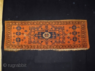 19th Century Turkoman Penjerelik
Size: 148x52cm (4.9x1.7ft)
Naturalcolors                           