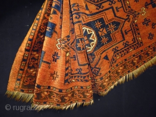 19th Century Turkoman Penjerelik
Size: 148x52cm (4.9x1.7ft)
Naturalcolors                           