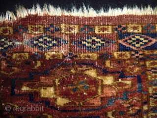 1850/70 Tekke
Size: 28x26cm (0.9x0.9ft)
Natural colors                            