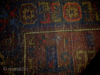 Baluch Bagface
Size: 87x75cm (2.9x2.5ft)
Natural colors, circa 80 years old                        