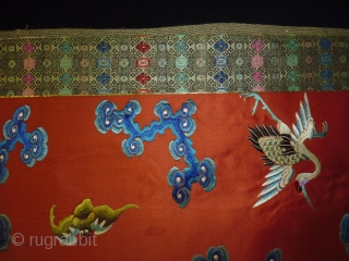 Antique Chinese Textile 
Size: 58x130cm (1.9x4.3ft)
                           