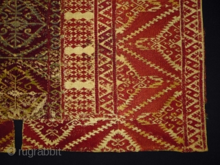 1880 Ottoman Textile Greece Periode
Size: 76x44cm (2.5x1.8ft)
Natural colors, there is silver thread at the middle area                 