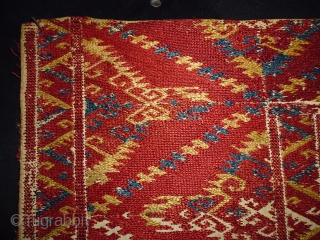 1880 Ottoman Textile Greece Periode
Size: 76x44cm (2.5x1.8ft)
Natural colors, there is silver thread at the middle area                 