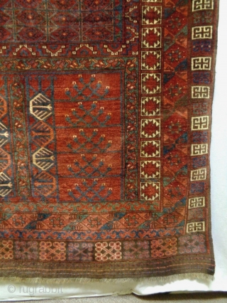 Turkmen Ensi
Size: 140x189cm (4.7x6.3ft)
Natural colors, the condition is good, made in circa 1910                    