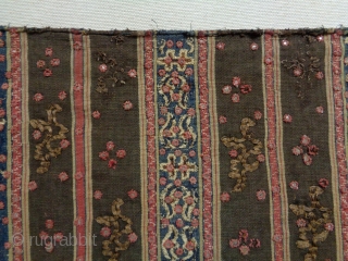 19th Century Indonesian Textile
Size: 124x124cm (4.1x4.1ft)
Natural colors, there is one small hole (see pic.6 or 12)                 