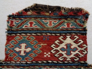 19th Century Saltbag
Size: 41x43cm (1.4x1.4ft)
The selvages are original, natural colors                       