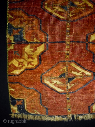 18th Century Super Tekke Fragment
Size: 36x58cm (1.2x1.9ft)
Natural colors                         