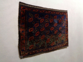 19th Century Baluch Bagface
Size: 68x52cm (2.3x1.7ft)
Natural colors                          