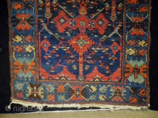 Kurd Rug
Size: 105x195cm (3.5x6.5ft)
Natural colors, made in circa 1910/20                        