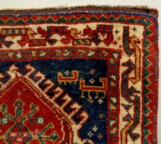 Qasqhay Bagface
Size: 55x51cm
Natural colors, made in circa 1910                         