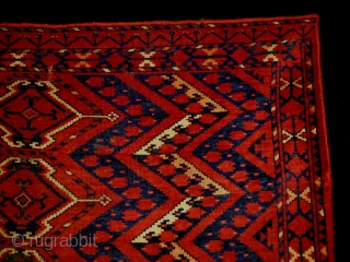 1870/80 Turkoman Coual
Size: 143x95cm (4.8x3.2ft)
Natural colors                           