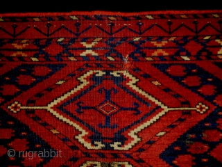 1870/80 Turkoman Coual
Size: 143x95cm (4.8x3.2ft)
Natural colors                           