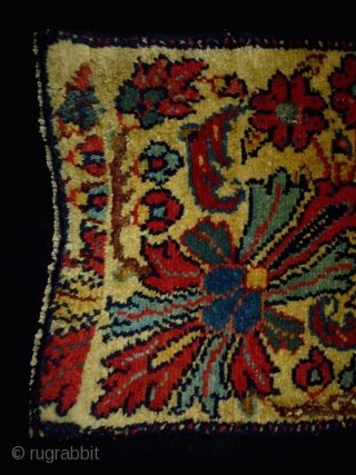 19th Century Fagirah
Size: 93x30cm (3.1x1.0ft)
Natural colors, the headends are original                       