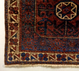 Baluch Bagface
size: 77x68cm
Natural colors, made in period 1910                         