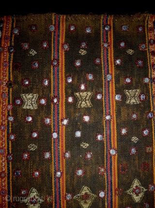 19th Indonesian Textile
Size: 55x107cm (1.8x3.6ft)
Natural colors, it is used to be hanged up                    