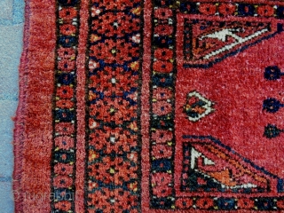 Fine Turkmen Penjerelik
Size: 165x32cm
Natural colors, made in circa 1910/20, there are small moth bites                   