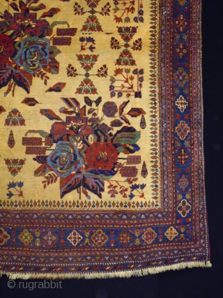 Very fine Afshar
Size: 129x173cm(4.3x5.8ft)
Natural colors, supple                           